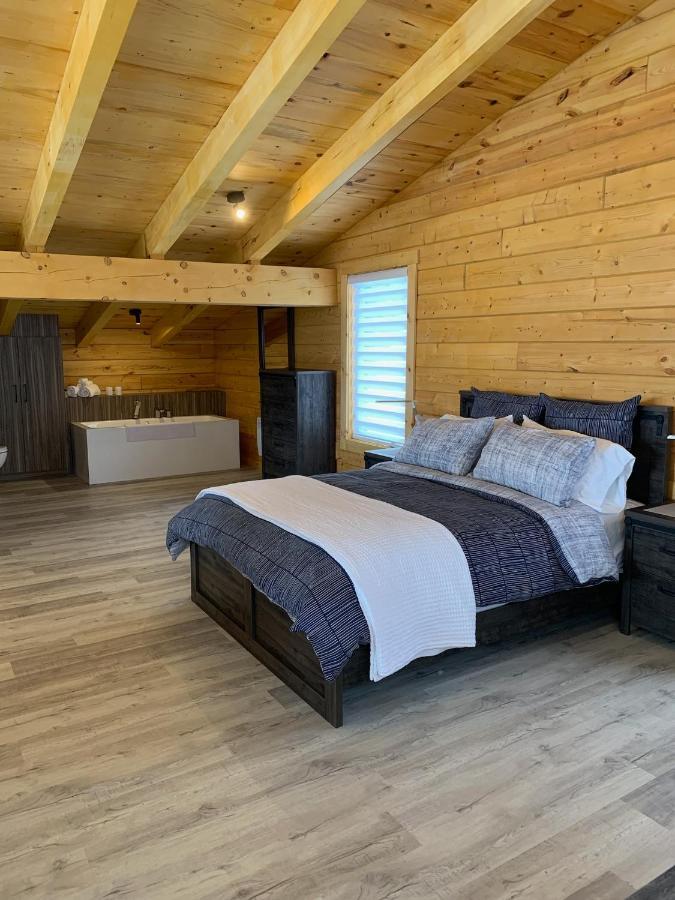Chalets Domaine Otis Saint-Félix-d'Otis Esterno foto
